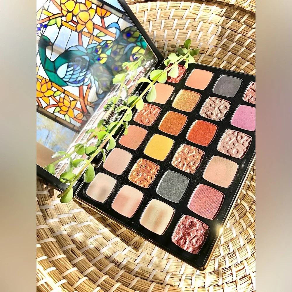 Tarte Maneater After Dark Limited Edition Eyeshadow Palette